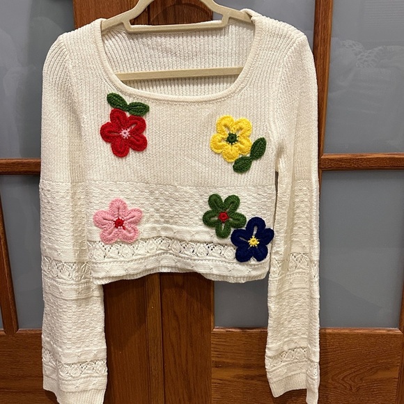 Cider Sweaters - NWOT! Cider Cream Sweater Crop Top with Colorful Floral Accents​